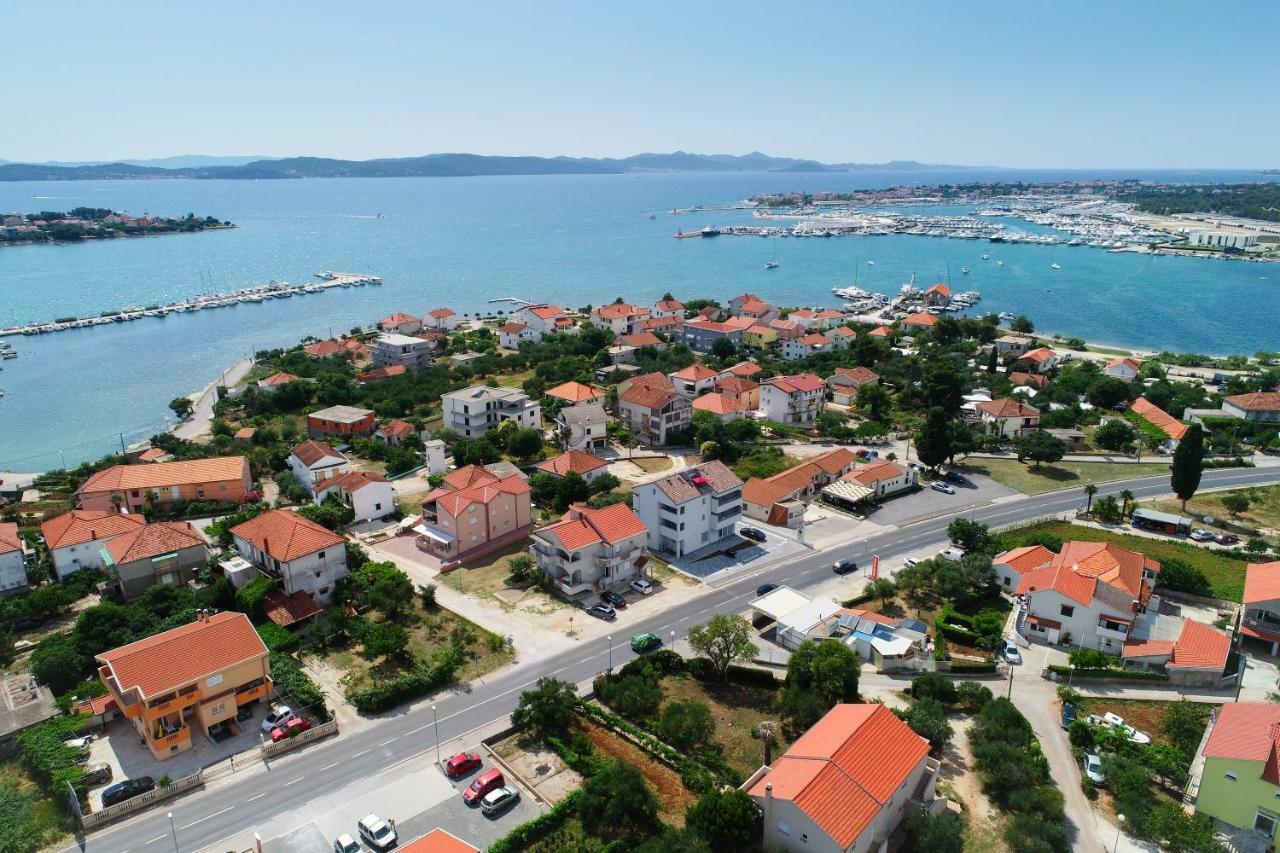 Apartmani Zupan Sukošan Exteriör bild