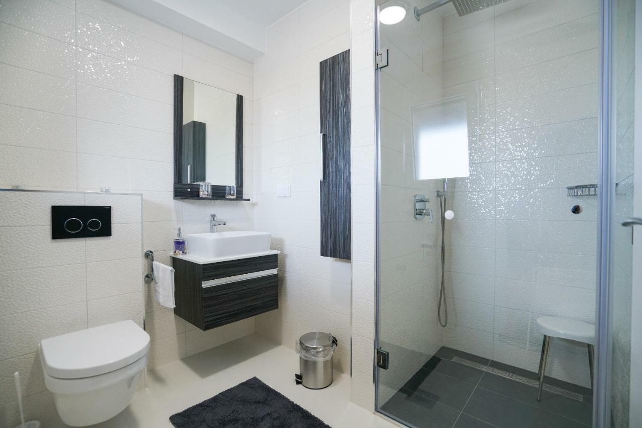 Apartmani Zupan Sukošan Exteriör bild
