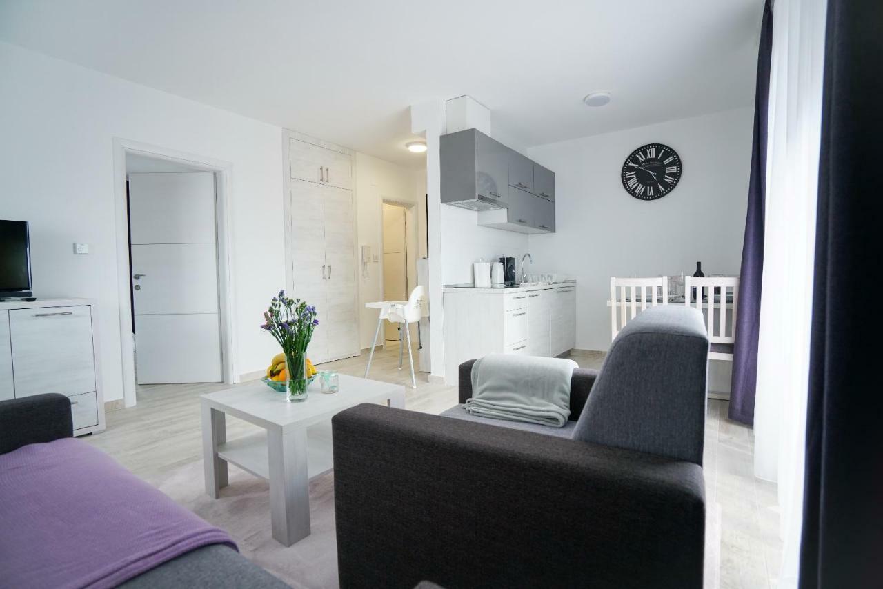 Apartmani Zupan Sukošan Exteriör bild