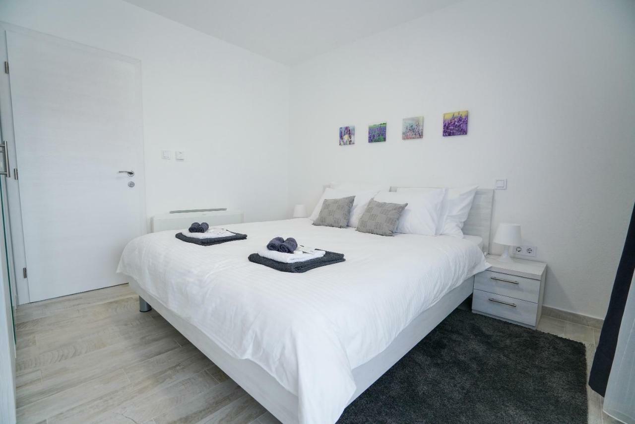 Apartmani Zupan Sukošan Exteriör bild